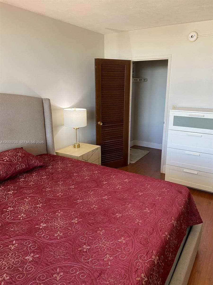 2899 Collins Ave 1746 photo 7