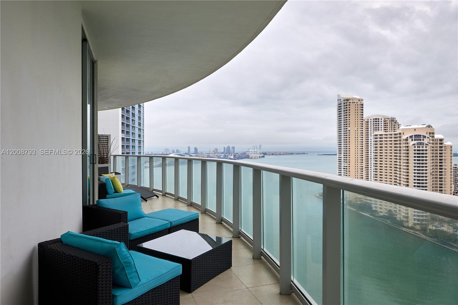 300 S Biscayne Blvd T-2108 photo 2