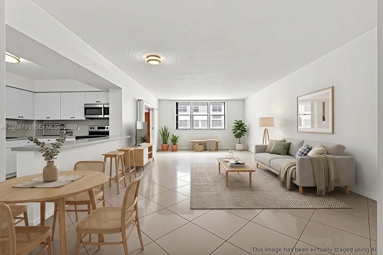5825 Collins Ave 2E photo 7