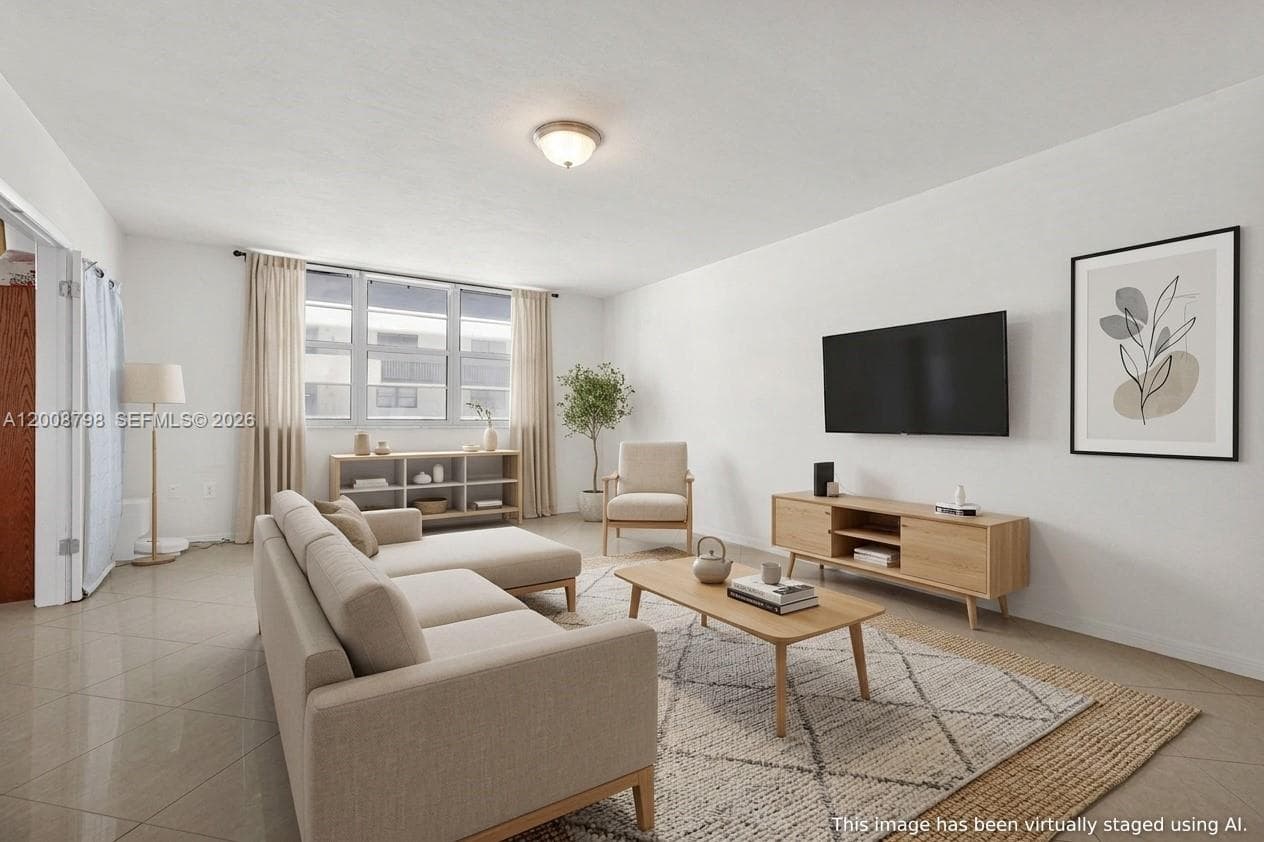 5825 Collins Ave 2E photo 15