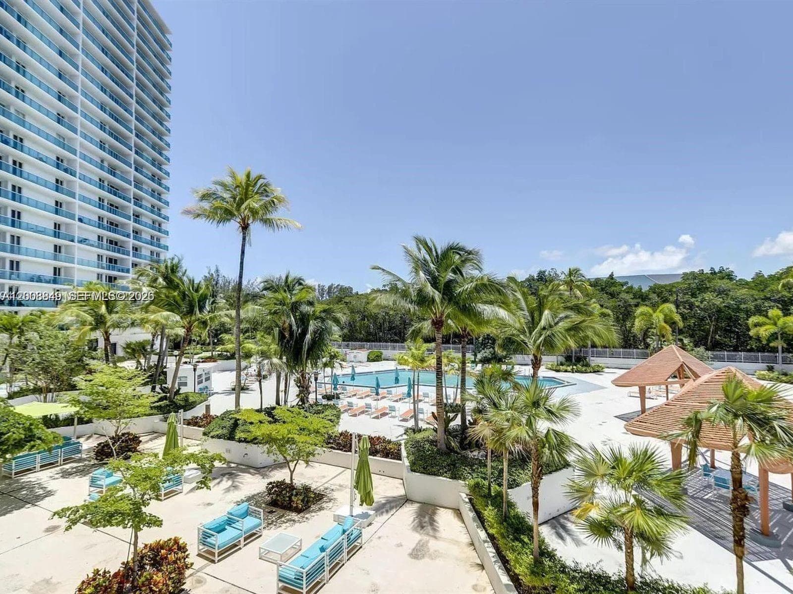 100 Bayview Dr 508 photo 23