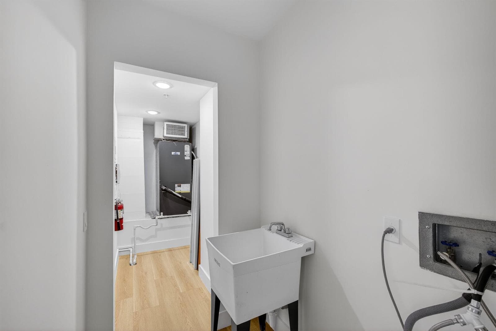 182 Lake Drive 5-301 photo 12