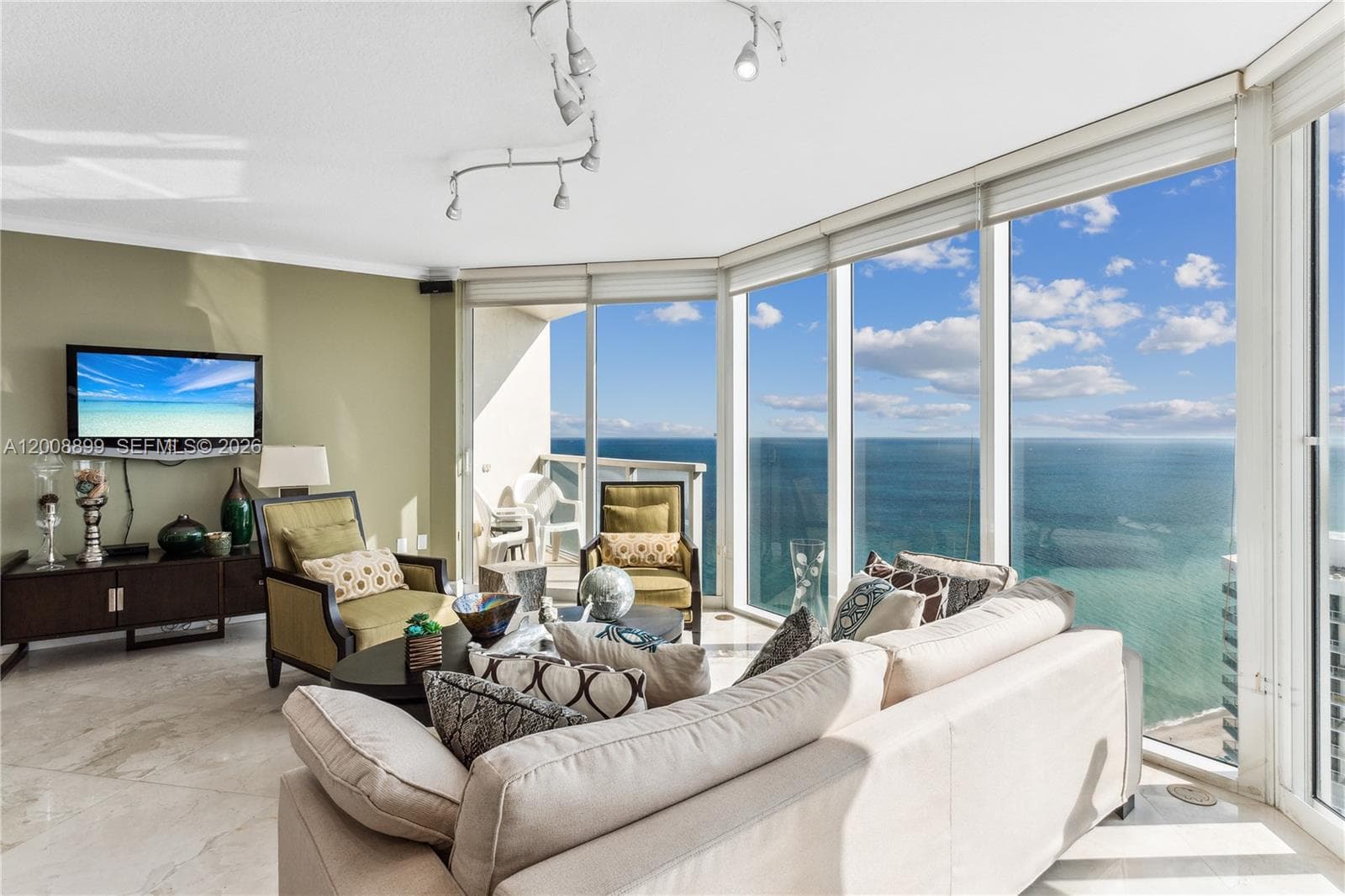 16699 Collins Ave 3608 photo 4