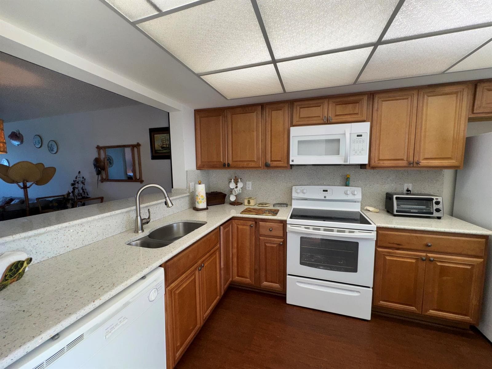 7430 S Ocean Drive 818 photo 12