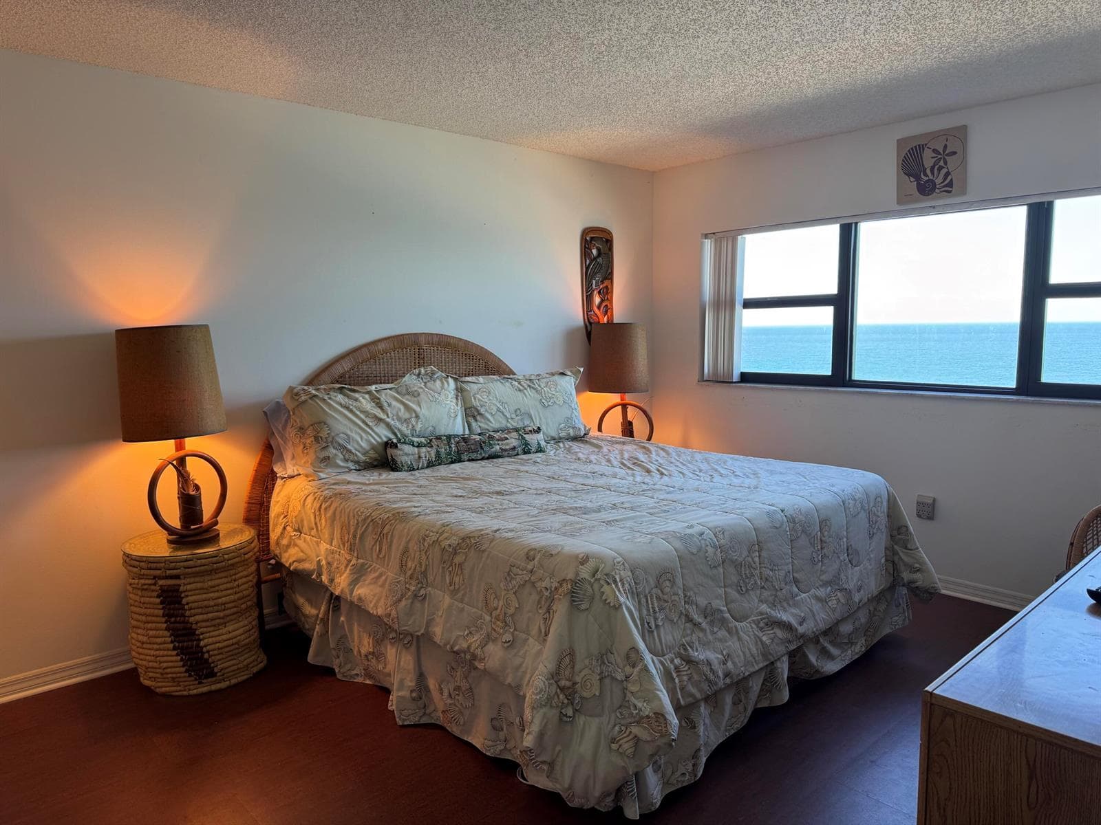 7430 S Ocean Drive 818 photo 14