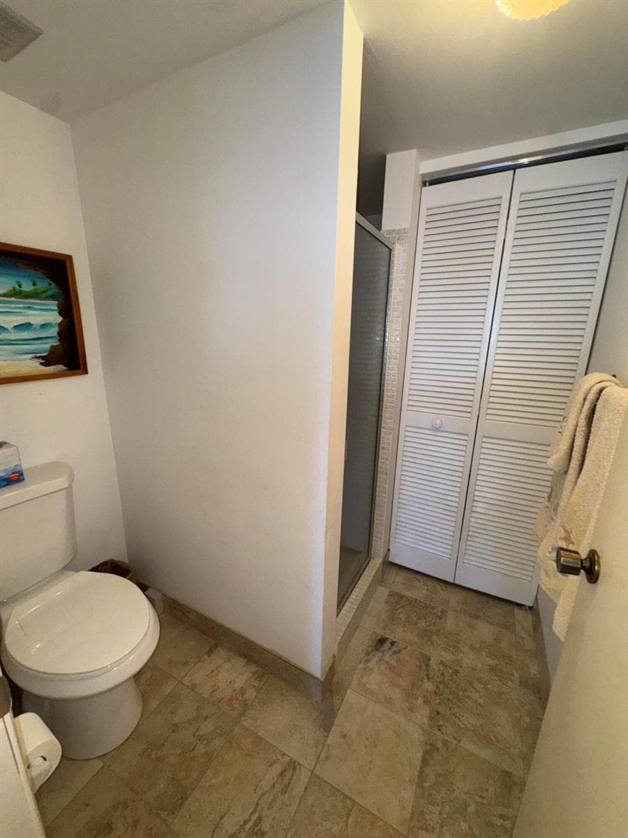 7430 S Ocean Drive 818 photo 19