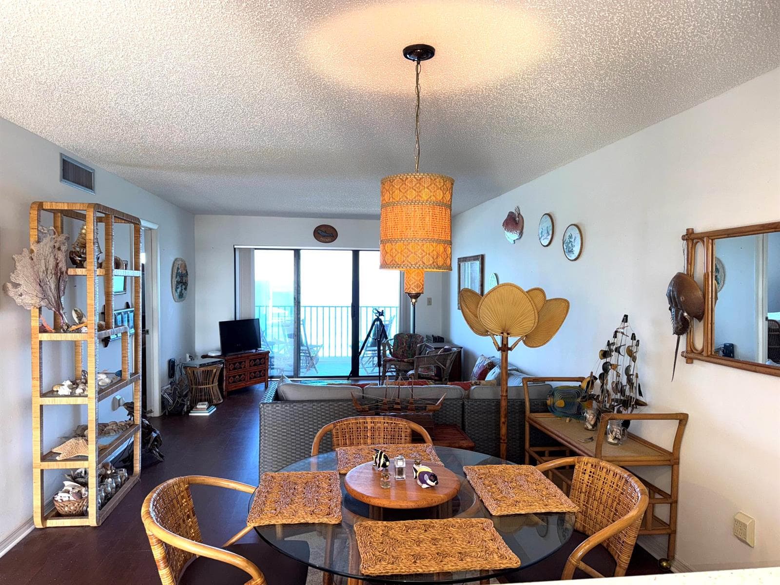 7430 S Ocean Drive 818 photo 8