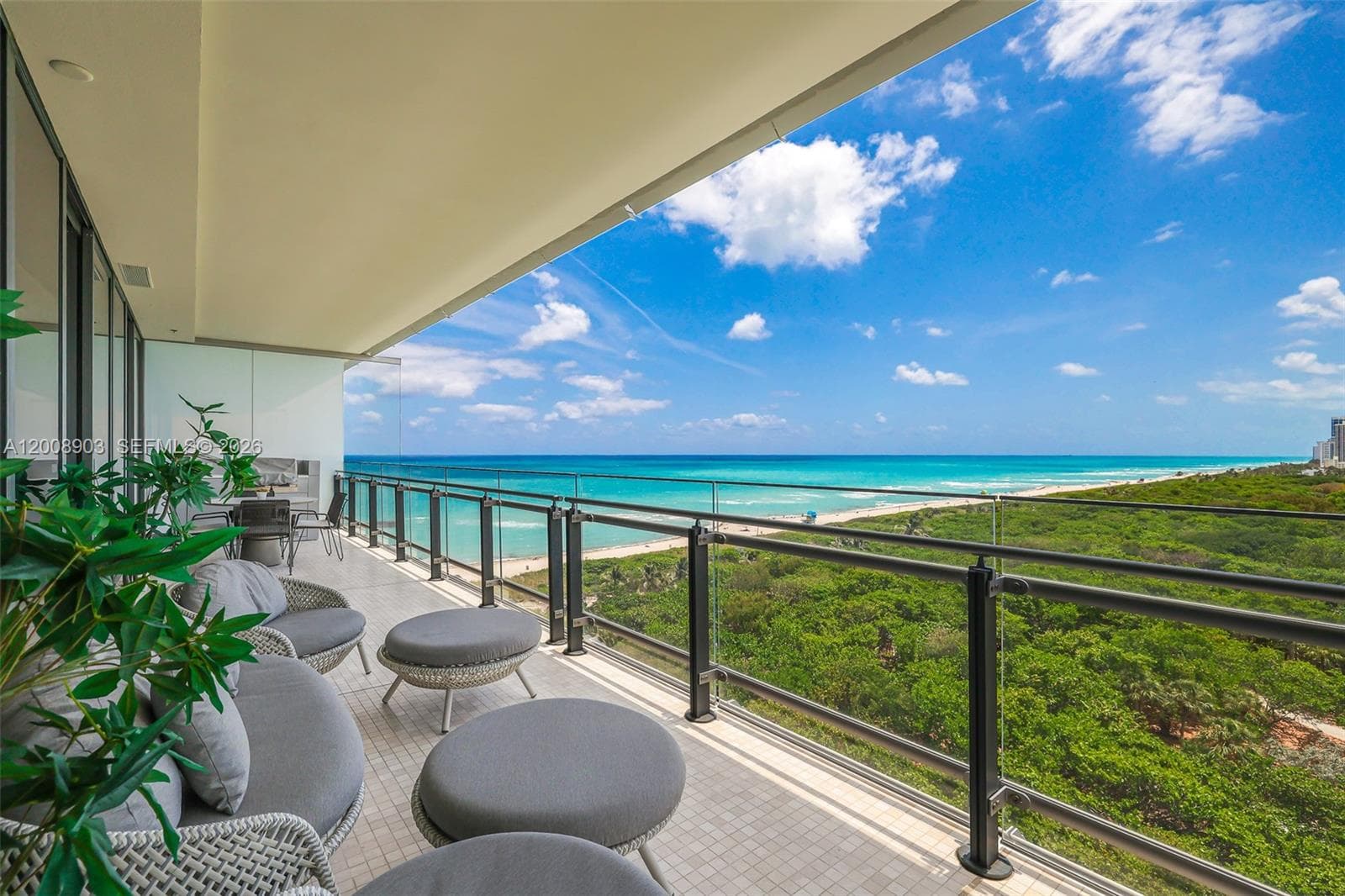 8701 Collins Ave 904 photo 10