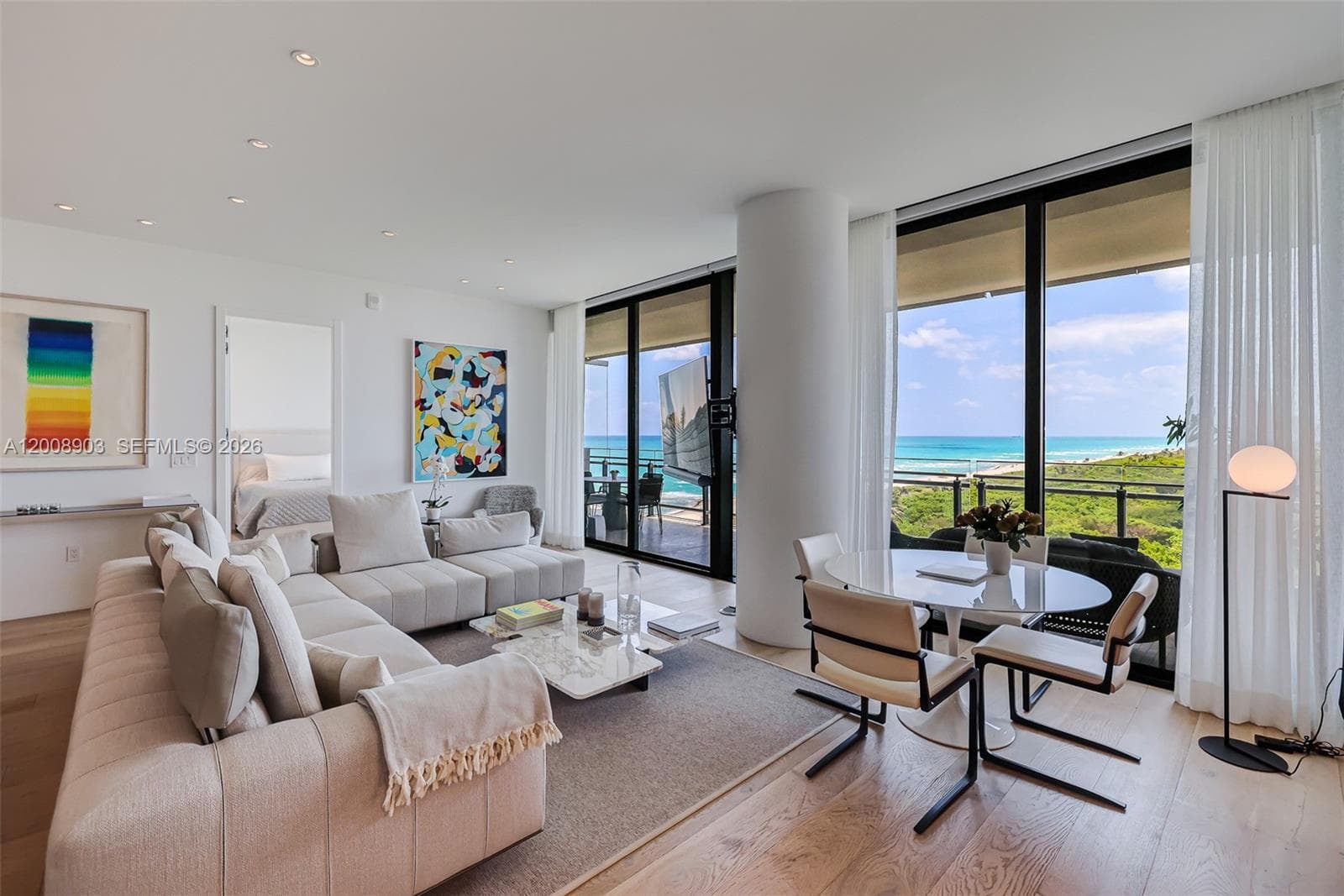 8701 Collins Ave 904 photo 4