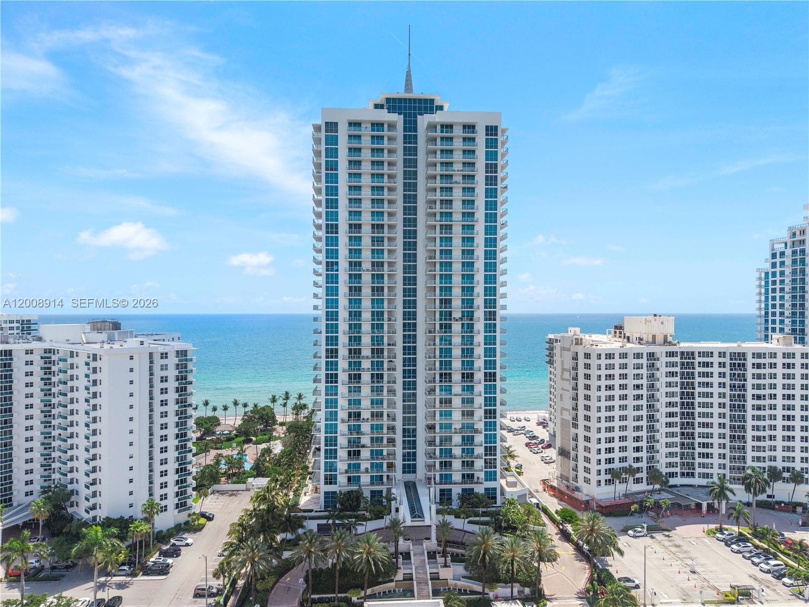 3101 Ocean Dr 2705 photo 2