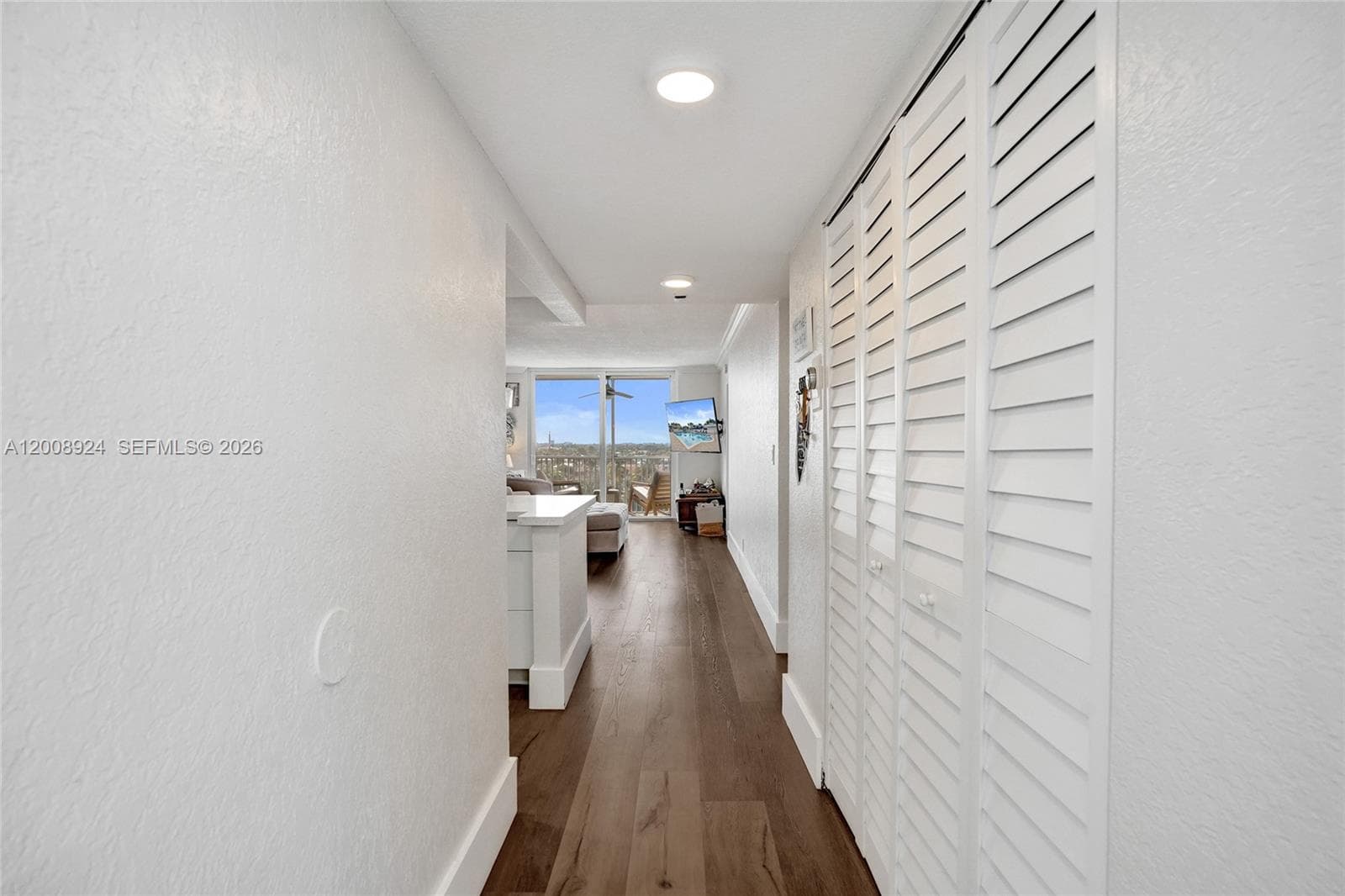 1391 Ocean Blvd 809 photo 6