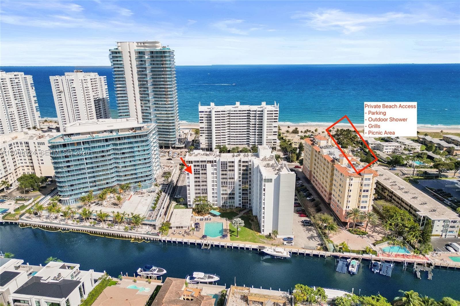 1391 Ocean Blvd 809 photo 3
