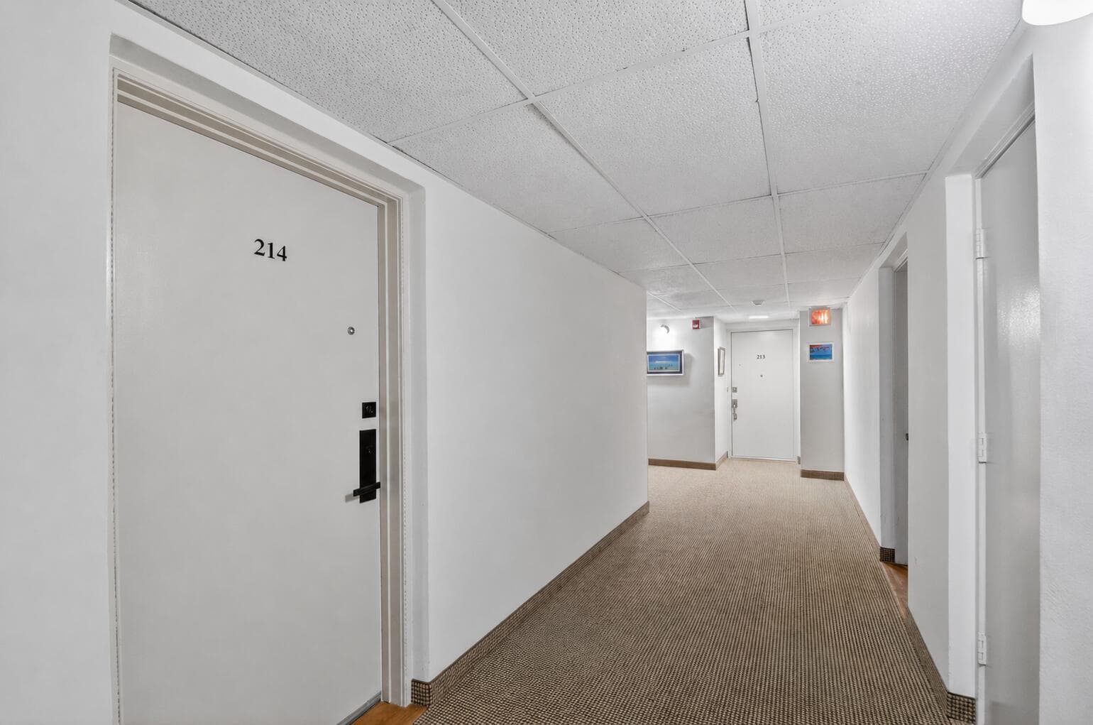 1502 S Lakeside Drive 214 photo 7