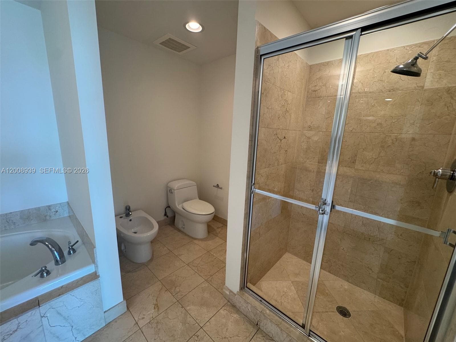 3330 190 ST 1215 photo 23