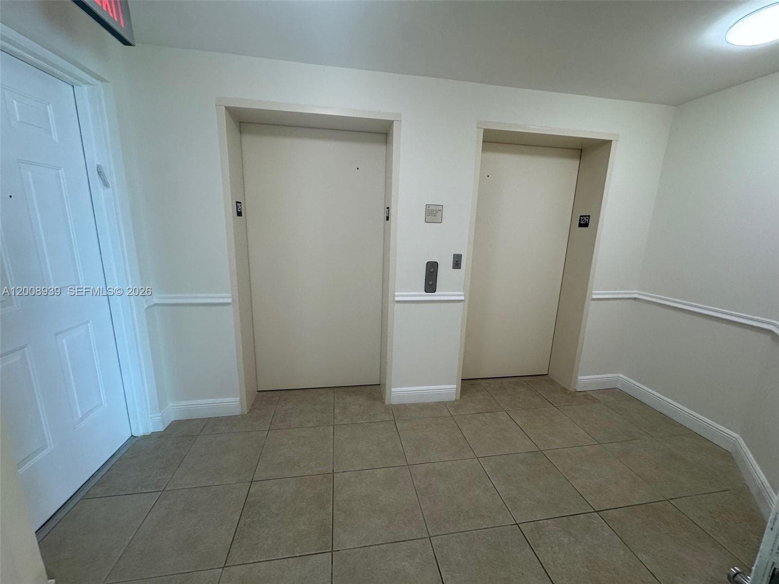 3330 190 ST 1215 photo 2