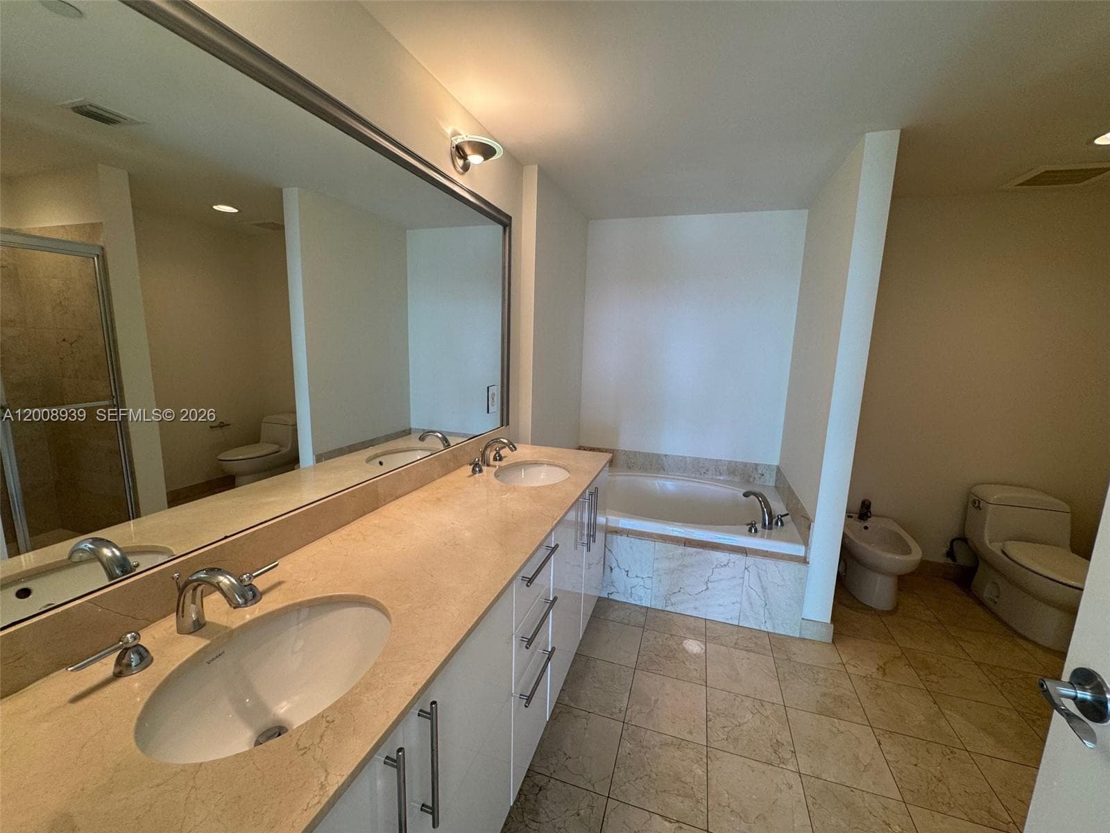 3330 190 ST 1215 photo 22