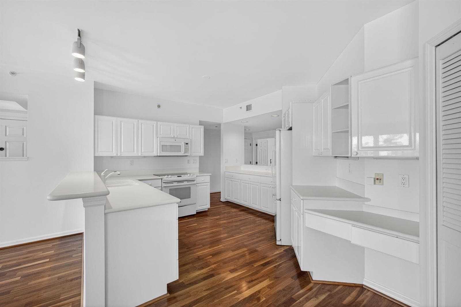 1660 S Highway A1a (plus Deeded Sep. Guest Quarters) 222 photo 9