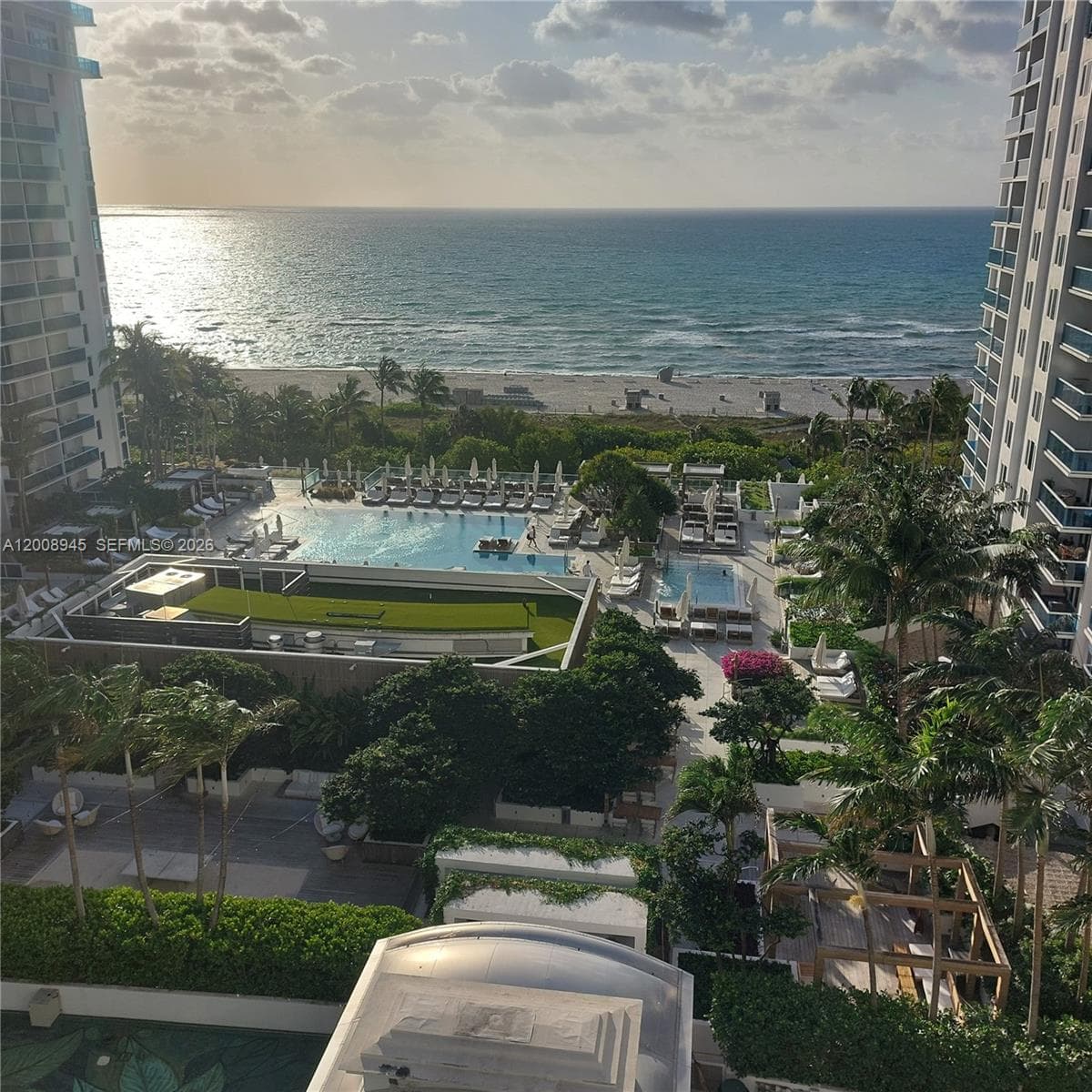 2301 Collins Ave 1125 photo 1