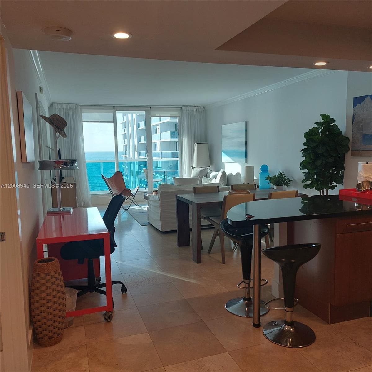 2301 Collins Ave 1125 photo 5