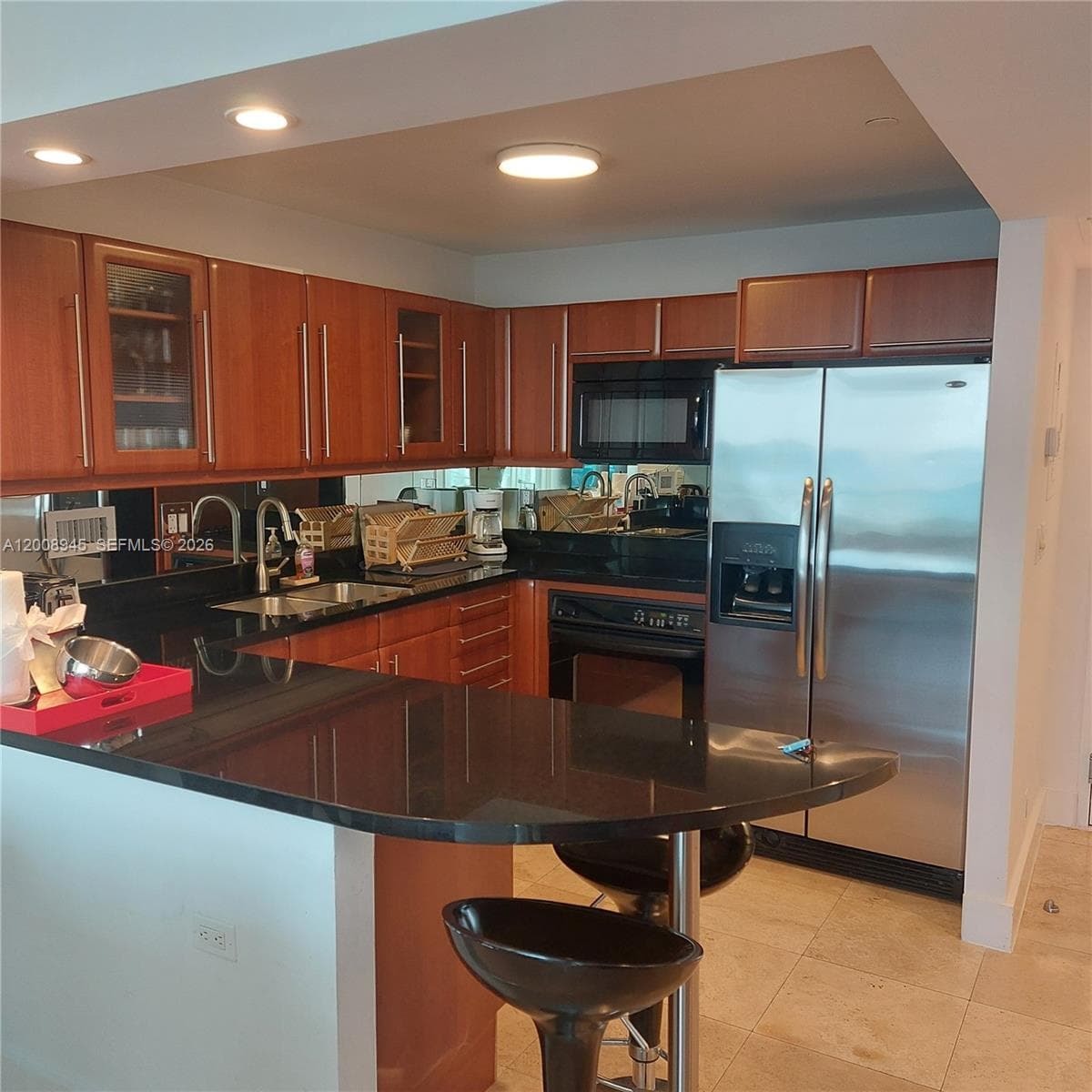 2301 Collins Ave 1125 photo 8