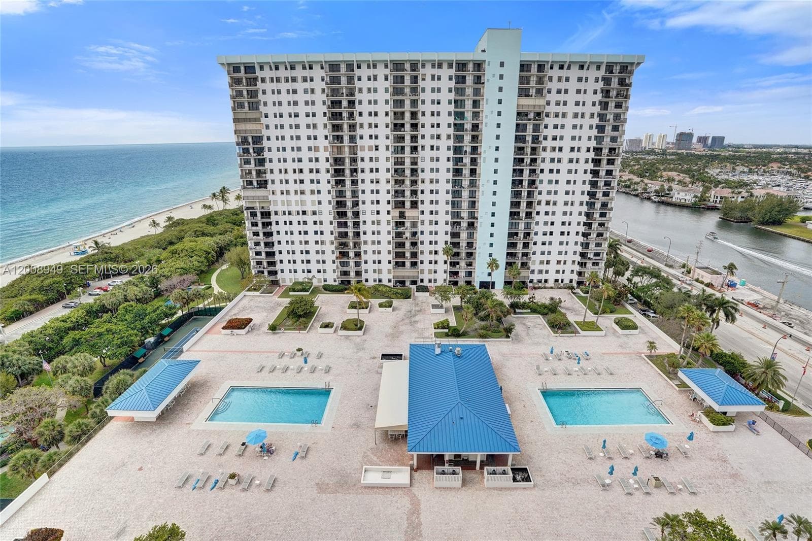 1201 Ocean Dr 1905N photo 20