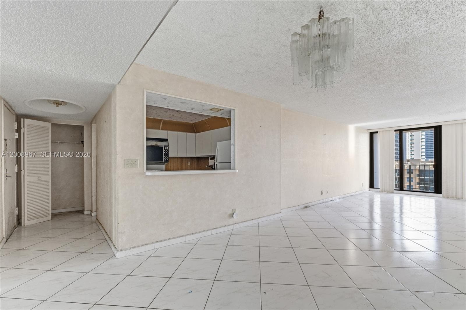 2401 Ocean Dr 1907 photo 13