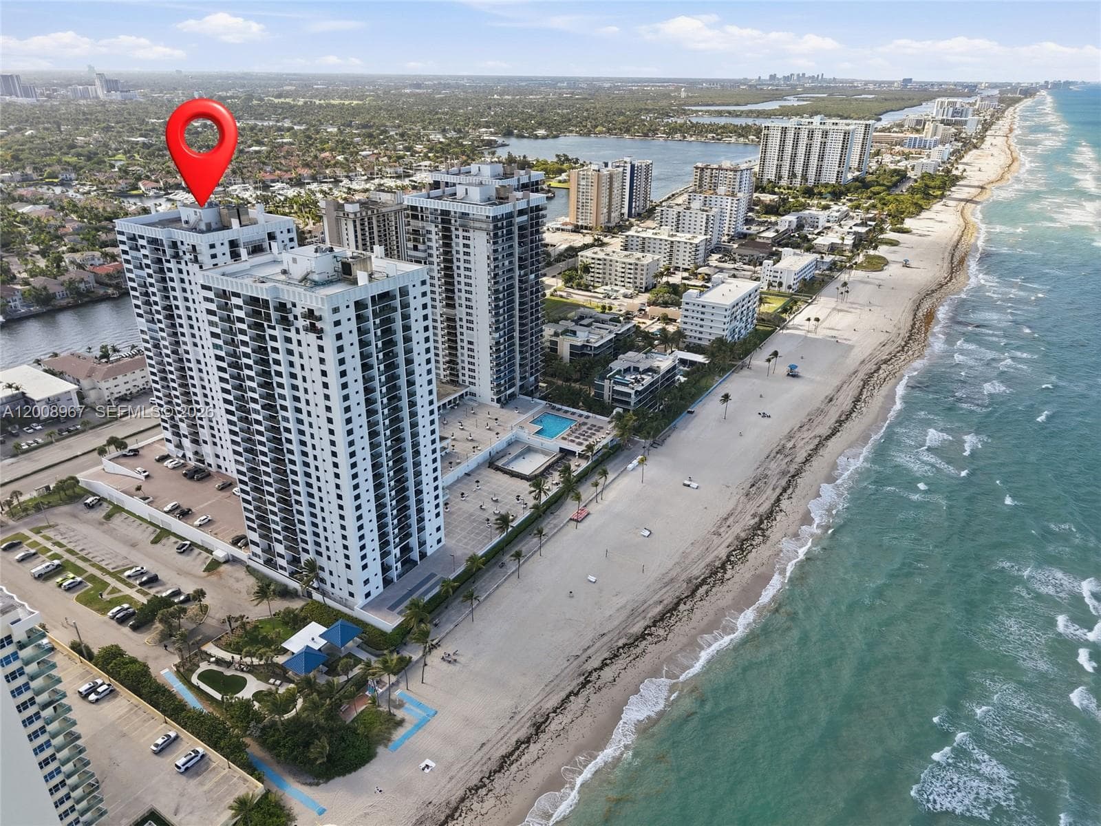 2401 Ocean Dr 1907 photo 7