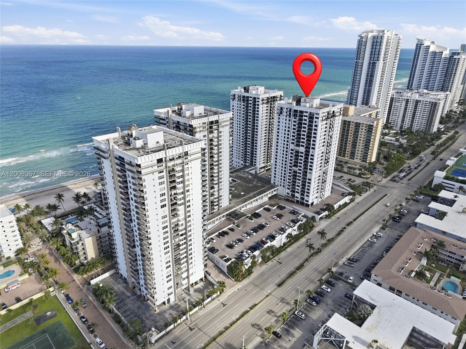 2401 Ocean Dr 1907 photo 4