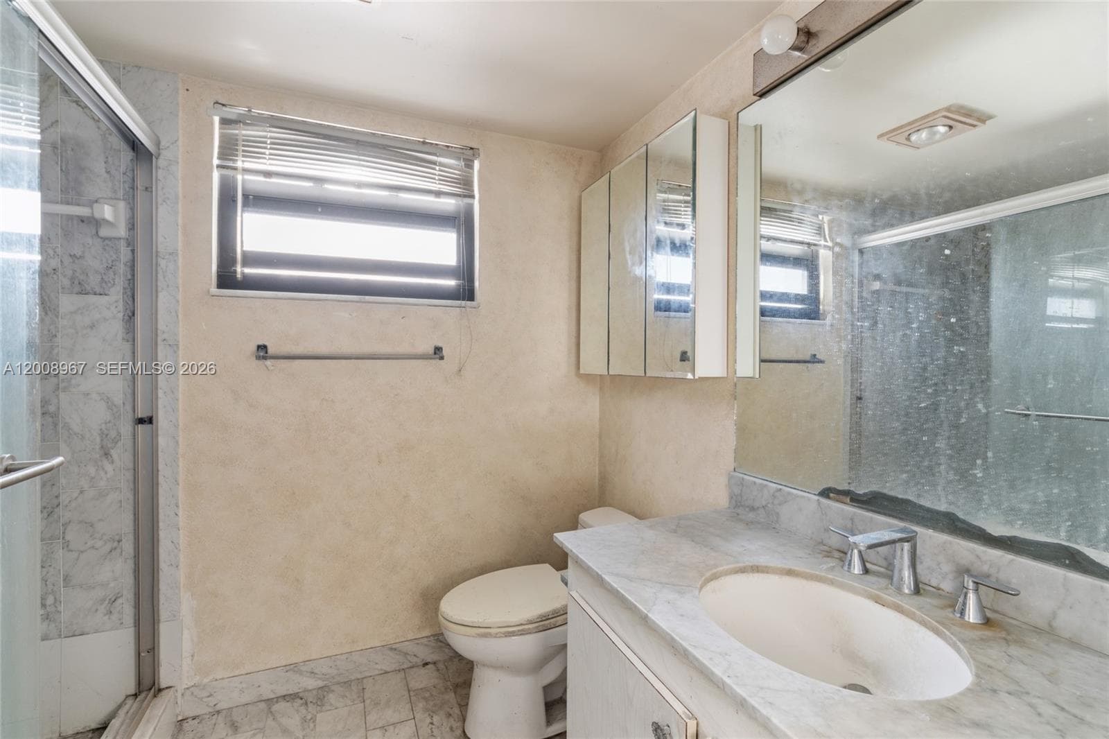 2401 Ocean Dr 1907 photo 25