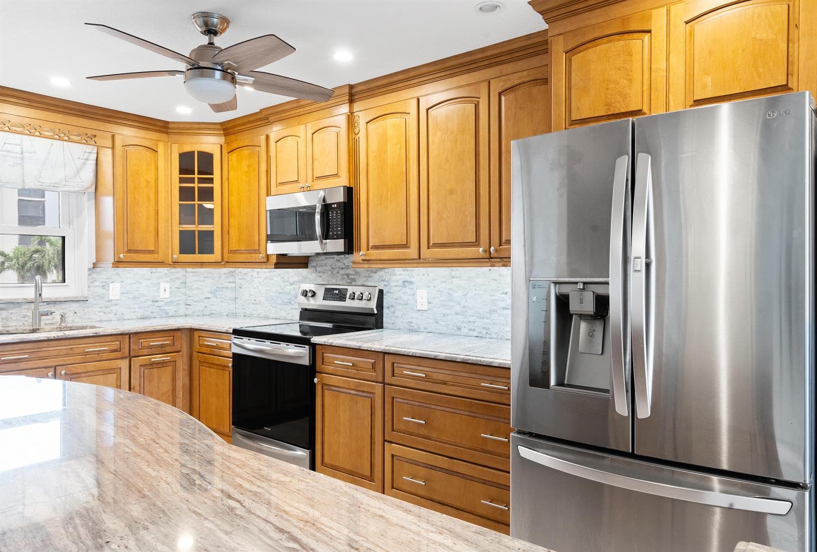 100 Intracoastal Place 205 photo 12