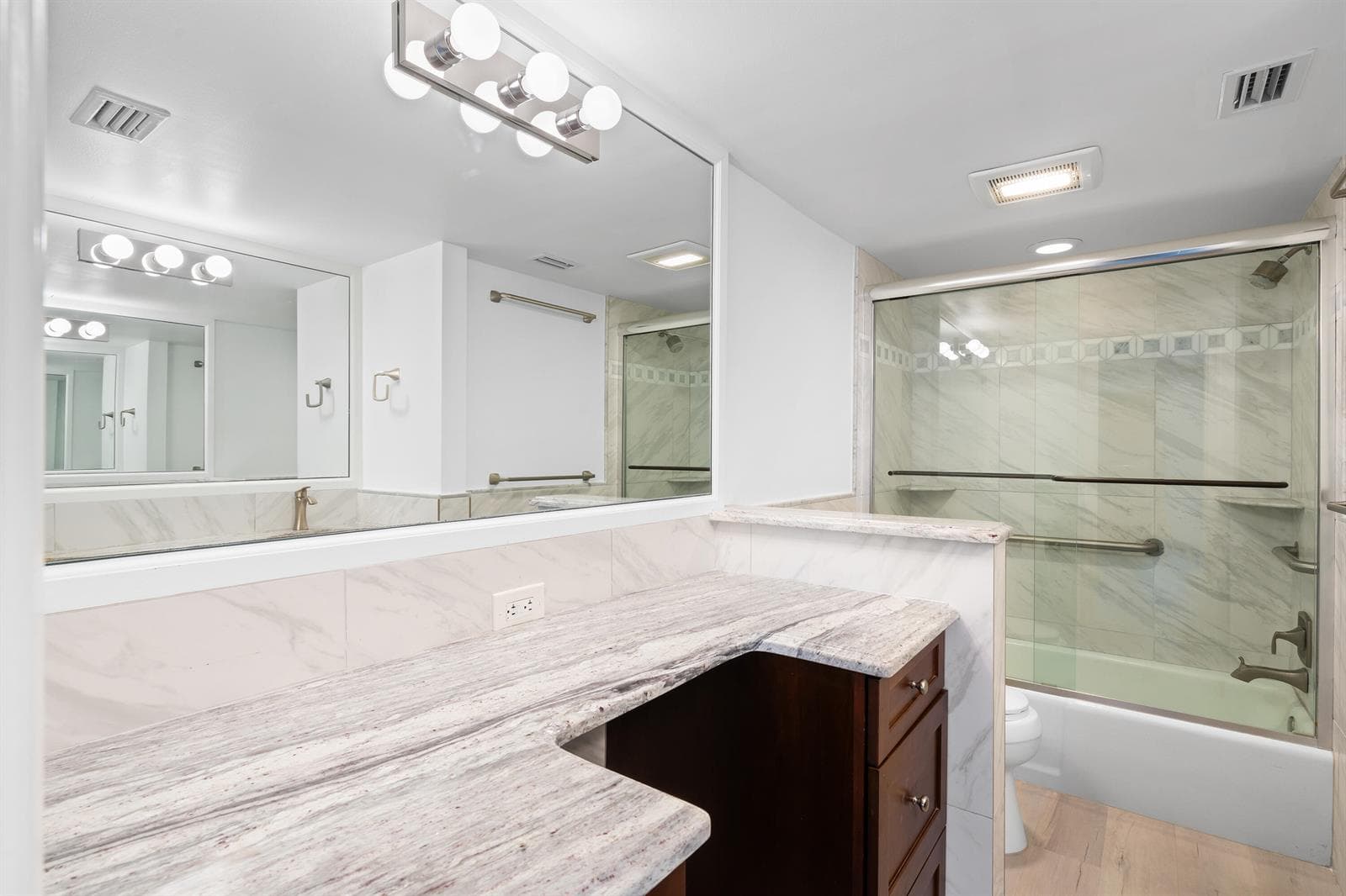 100 Intracoastal Place 205 photo 22