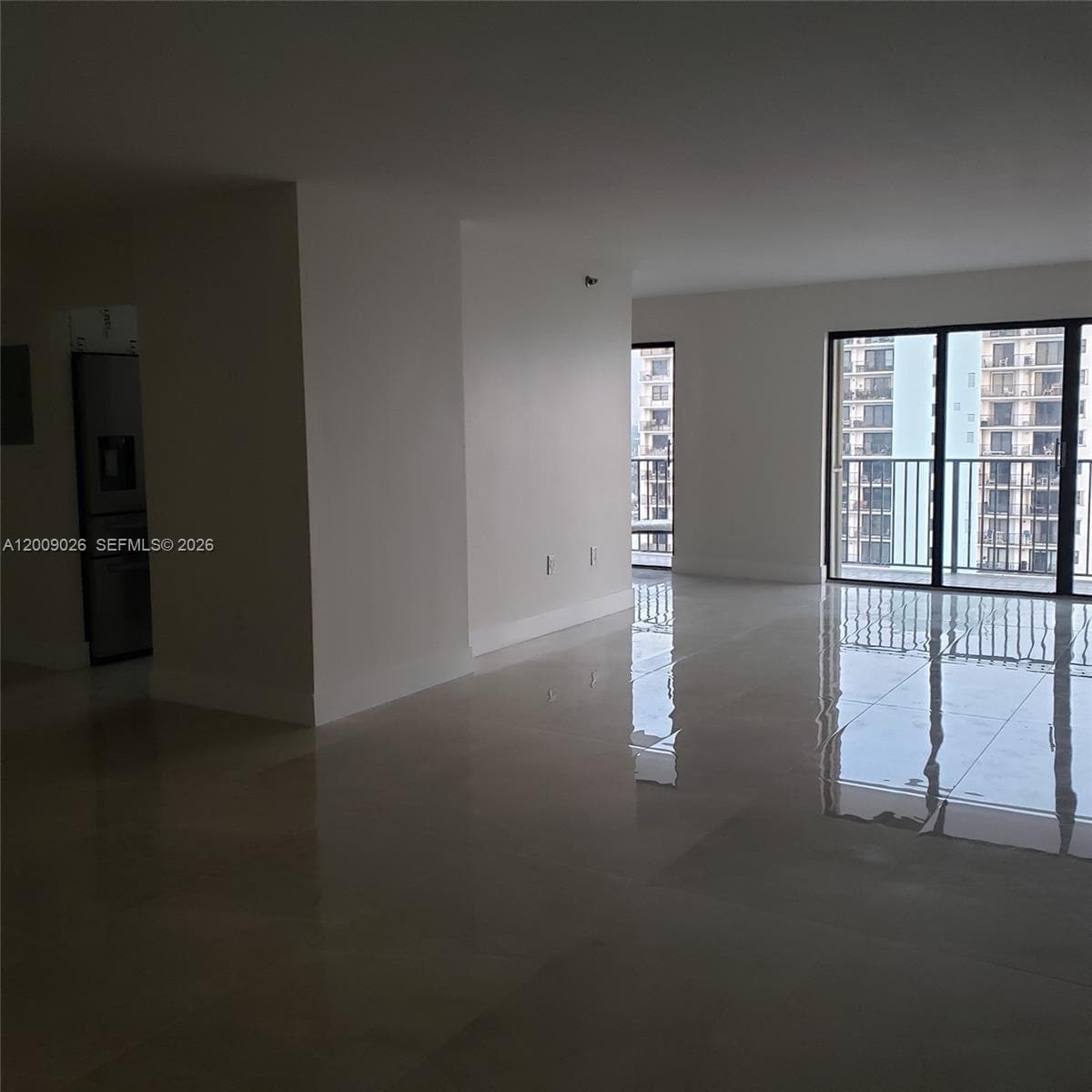 1201 Ocean Dr 2105S photo 1