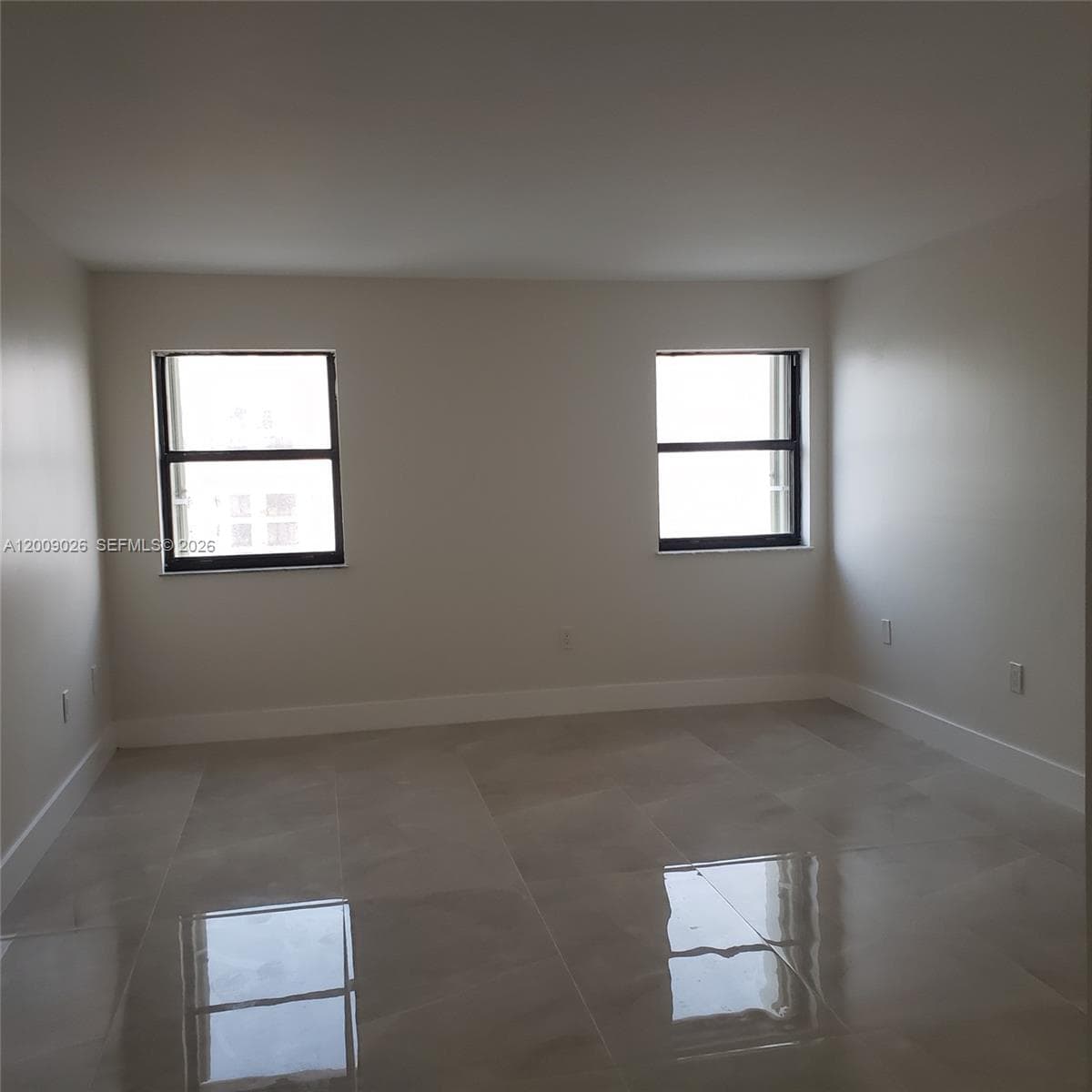 1201 Ocean Dr 2105S photo 9