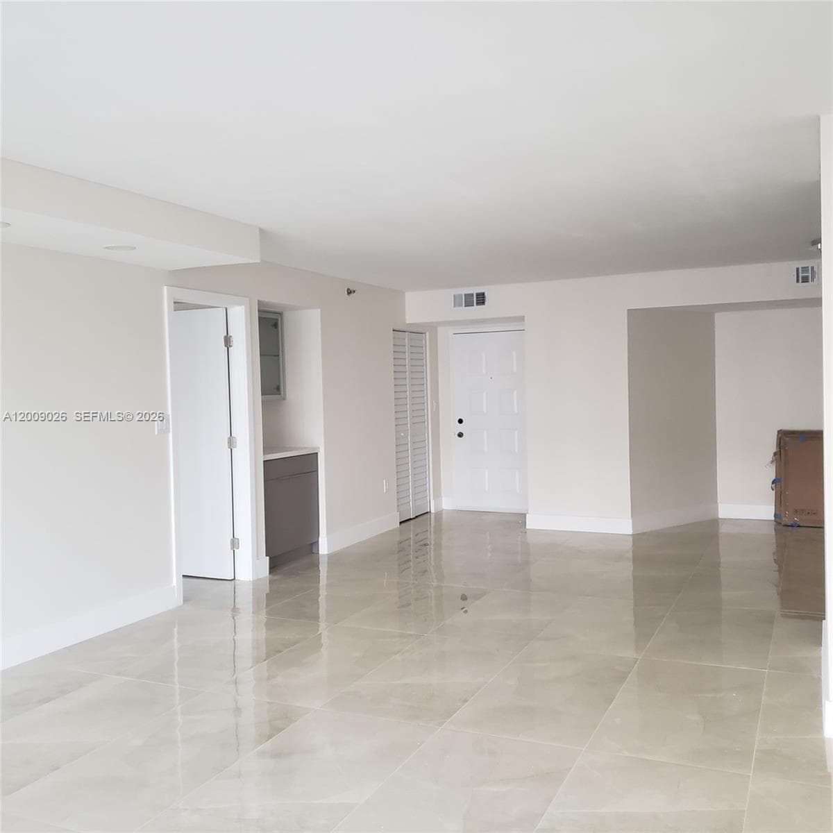 1201 Ocean Dr 2105S photo 8
