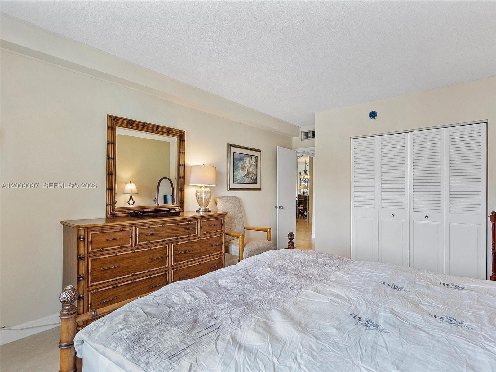 400 Kings Point Dr 229 photo 12