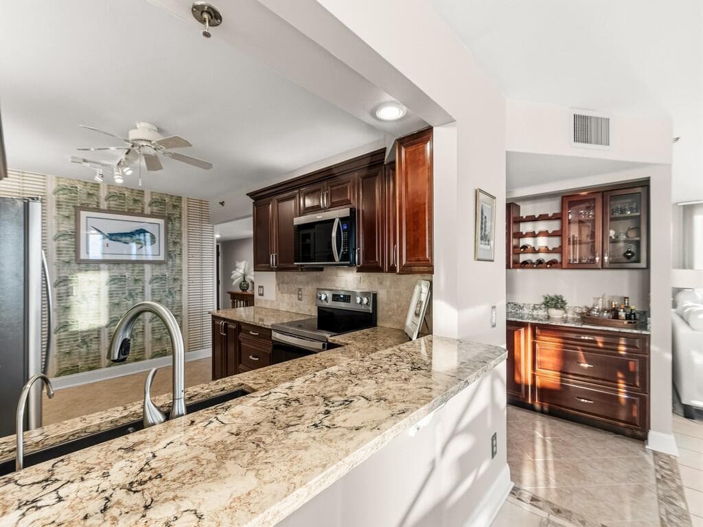 9960 S Ocean Drive 1905 photo 14