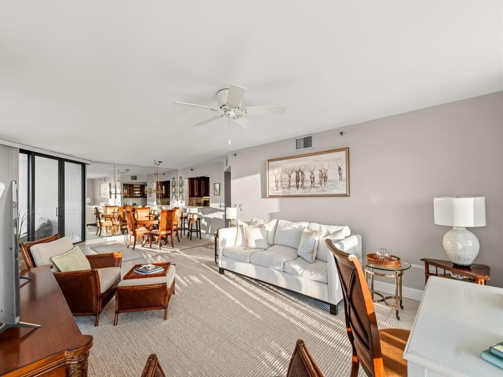 9960 S Ocean Drive 1905 photo 11
