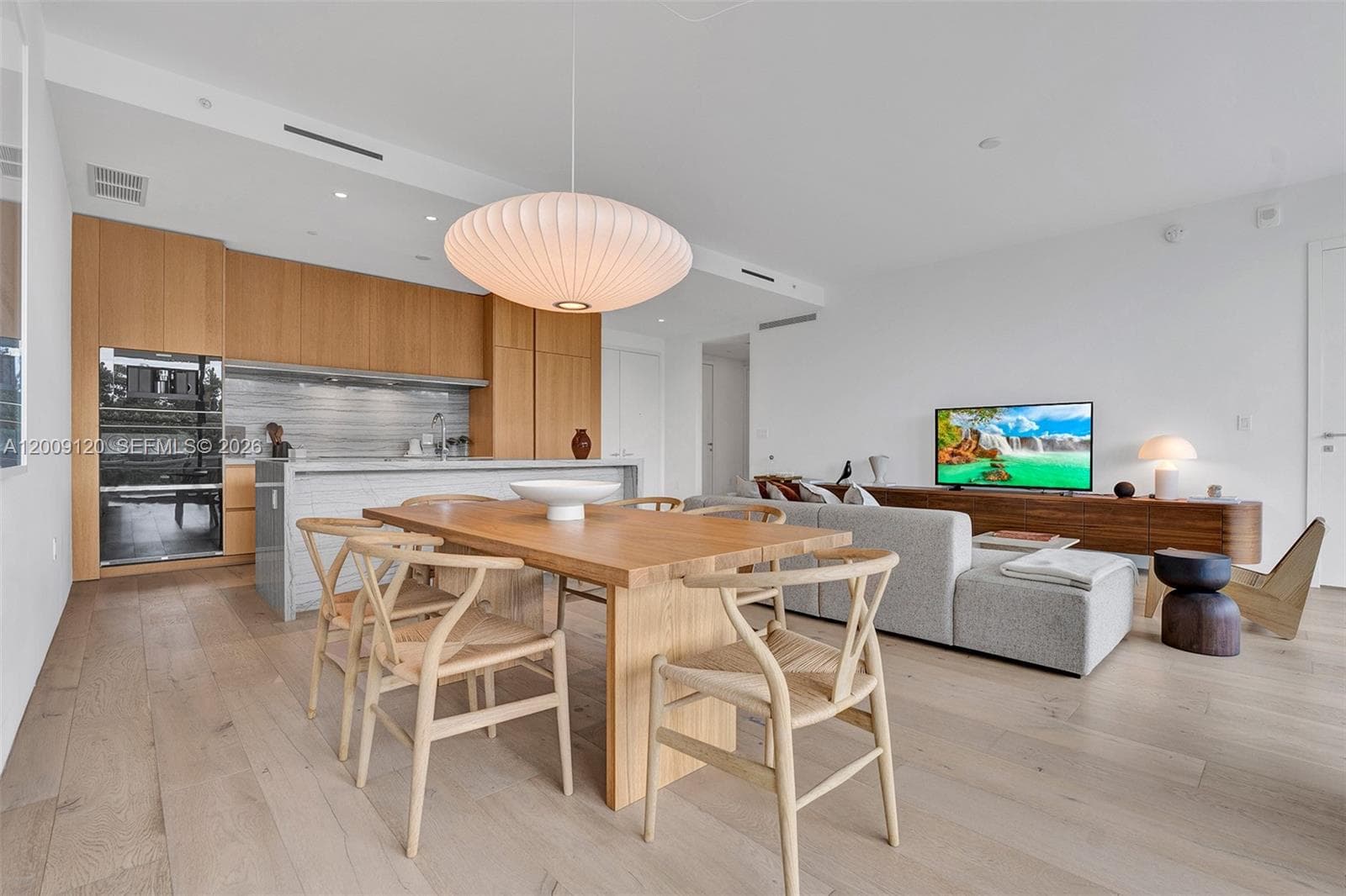 8701 Collins Ave 304 photo 11