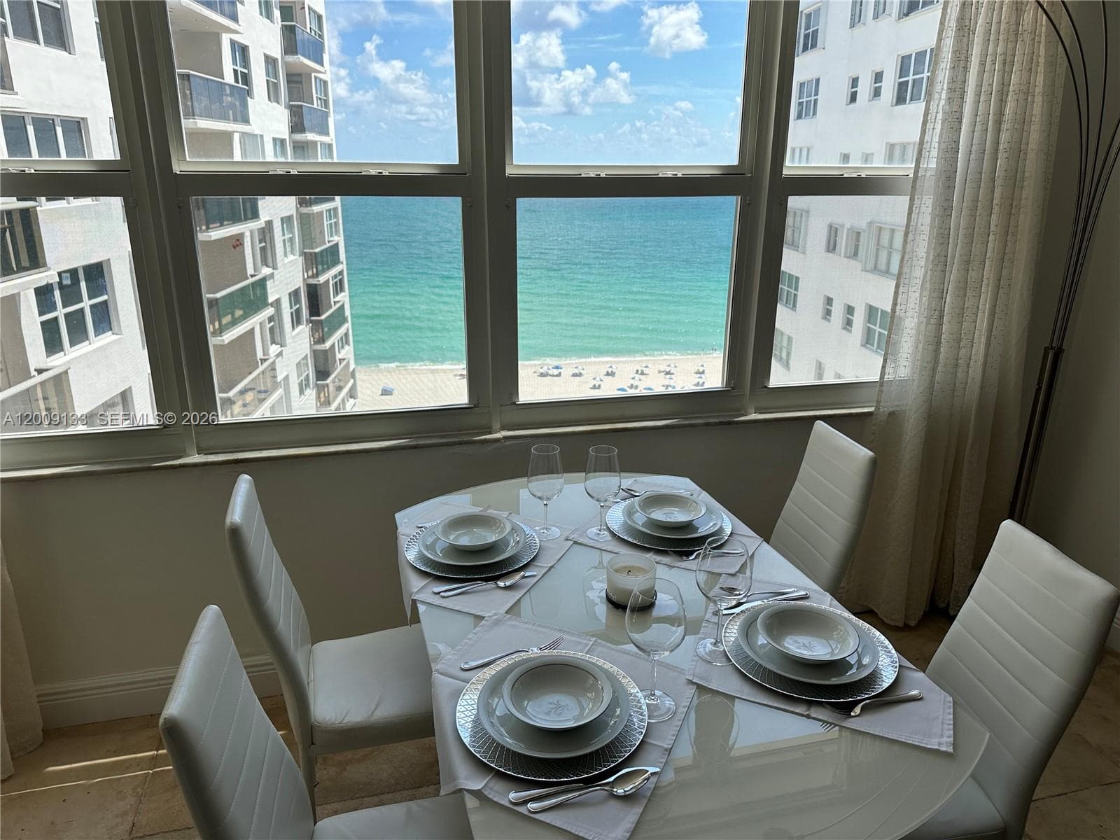 6039 Collins Ave 1510 photo 2