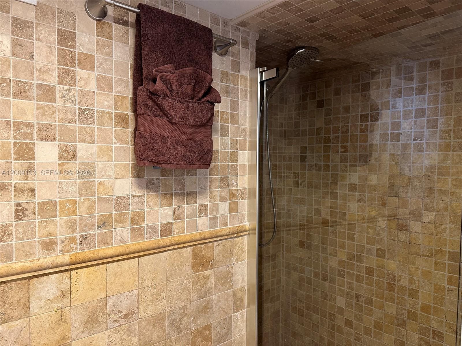 6039 Collins Ave 1510 photo 14