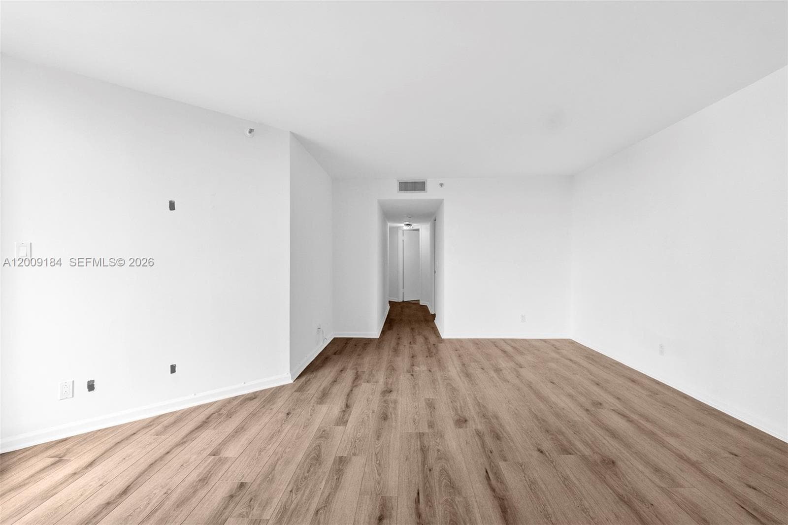 300 Three Islands Blvd 305 photo 9