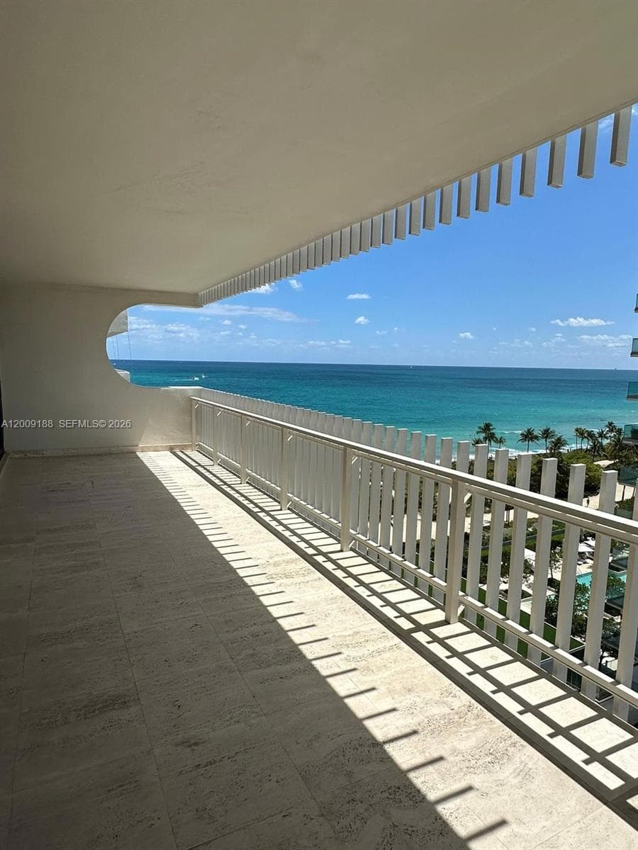 10205 Collins Ave 907 photo 8
