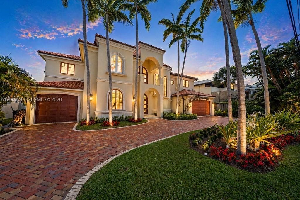 2430 Aqua Vista Blvd photo 1