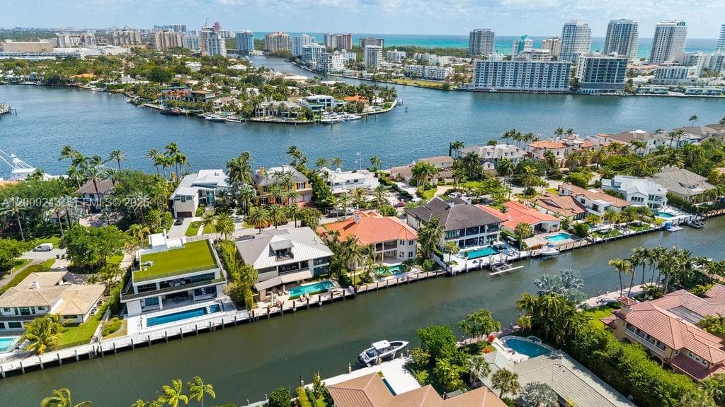 2430 Aqua Vista Blvd photo 4