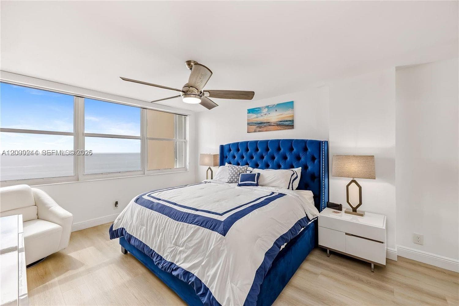 2201 Ocean Dr 2202 photo 11