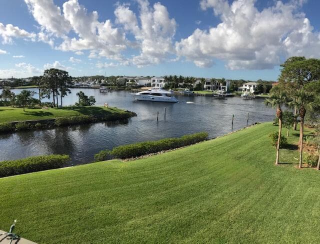2201 Marina Isle Way 403 photo 12