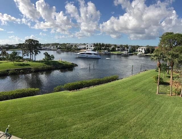 2201 Marina Isle Way 403 photo 1