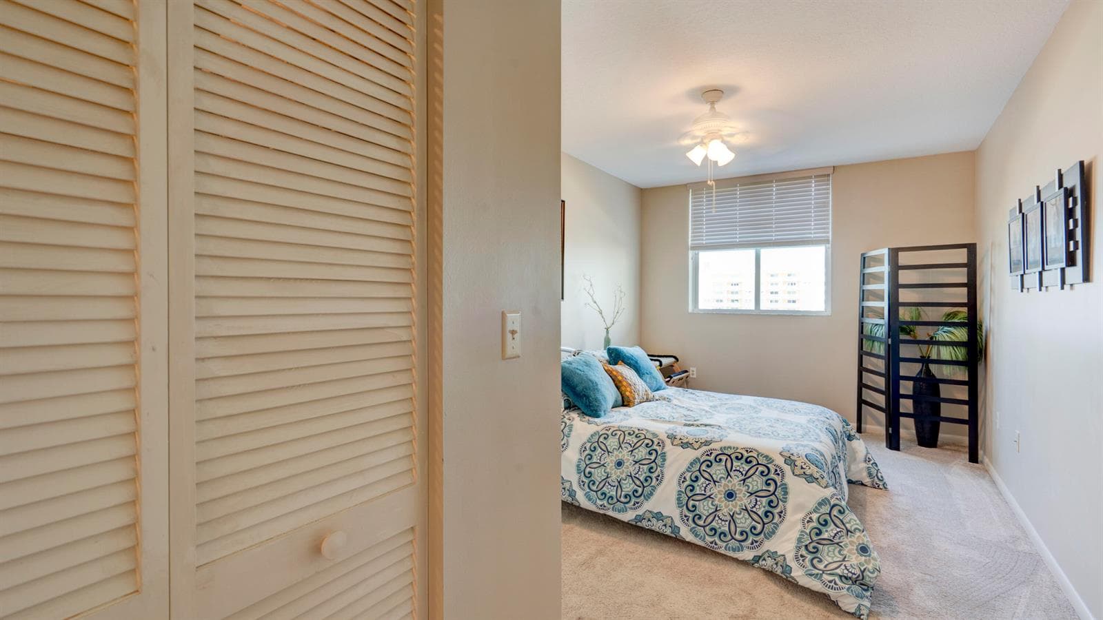 3020 NE 32nd Avenue 606 photo 25