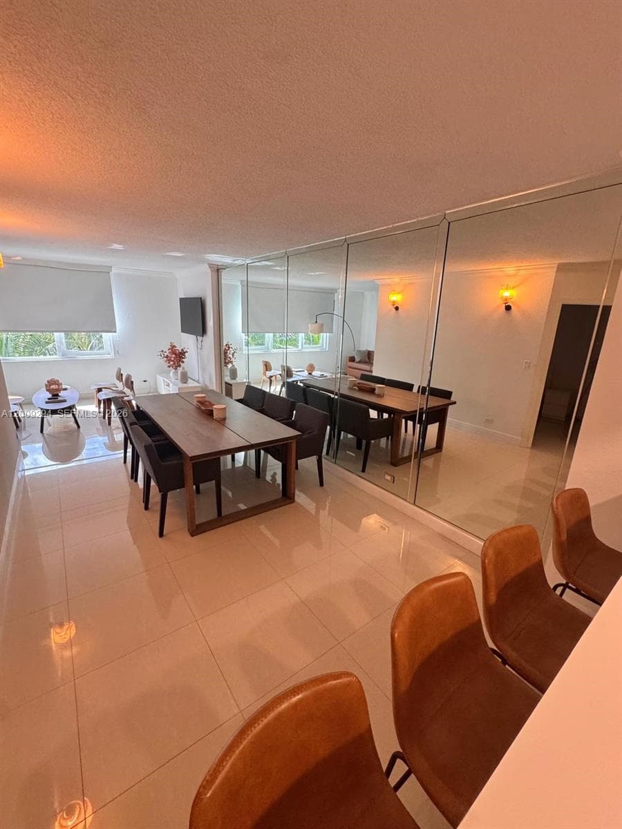 2301 Collins Ave 427 photo 15