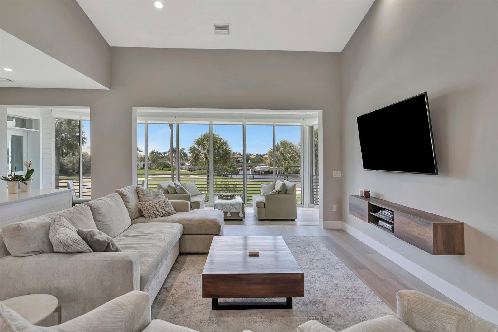 1503 Captains Way photo 10